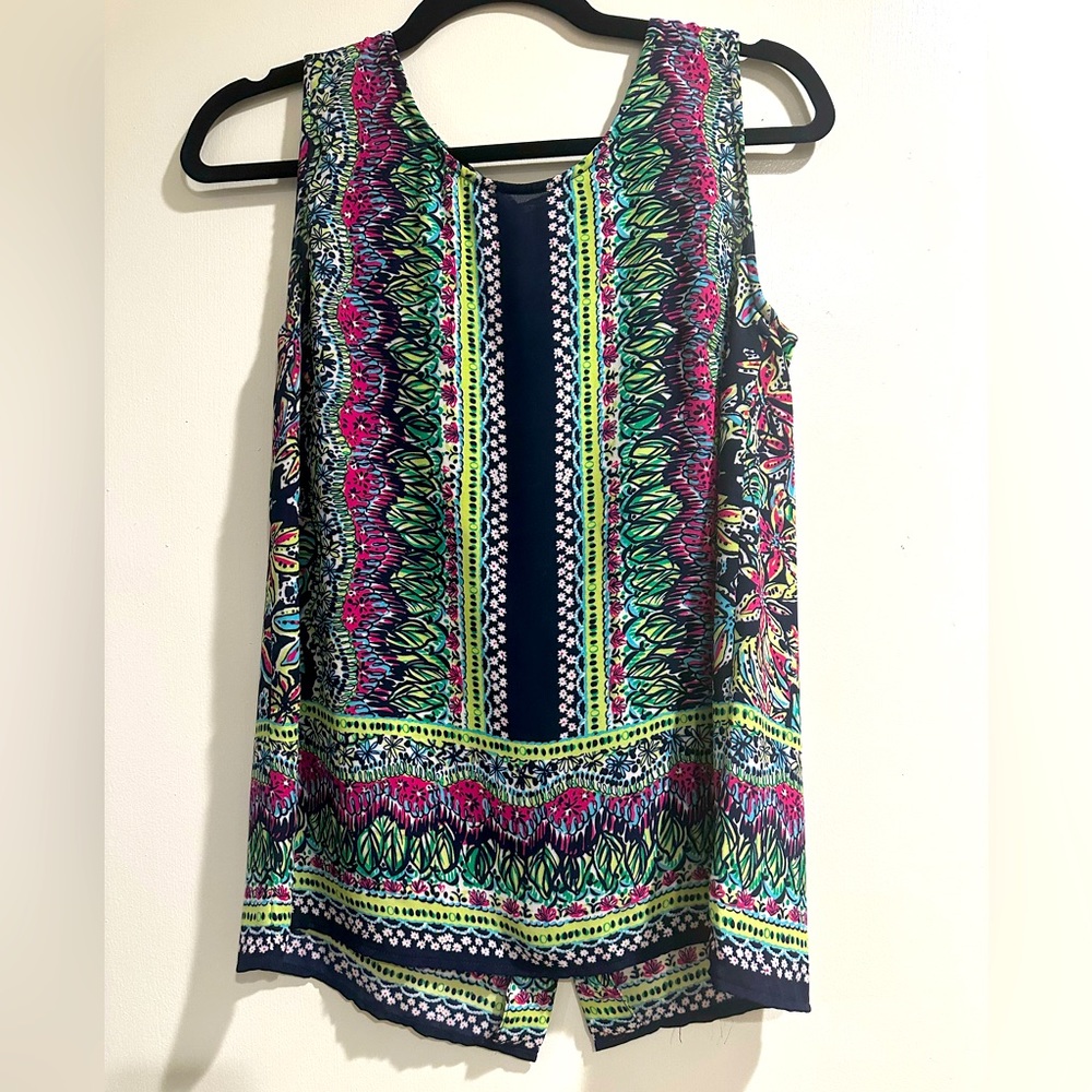 Navy floral tank
